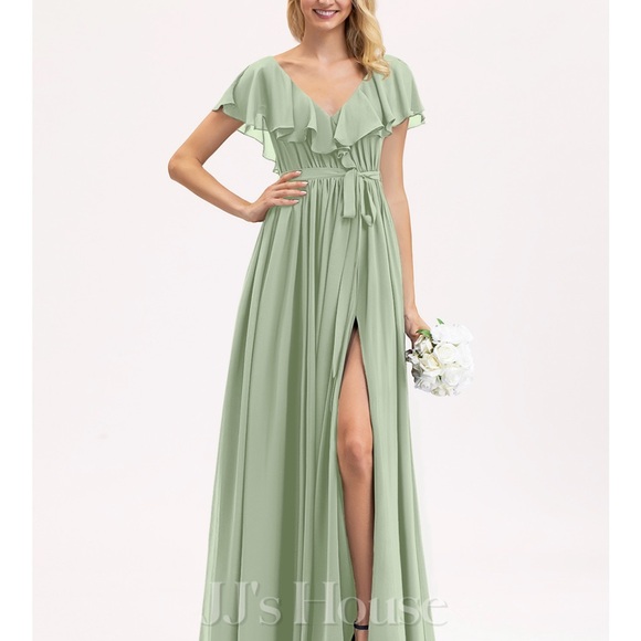 JJs House Dresses & Skirts - Elegant Bridesmaid Green Maxi Dress